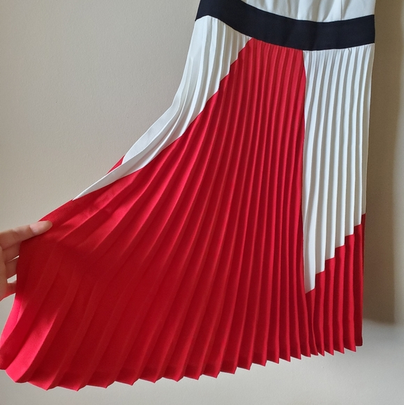 Trina Turk geometric colorblock dress size 0 - Picture 4 of 8